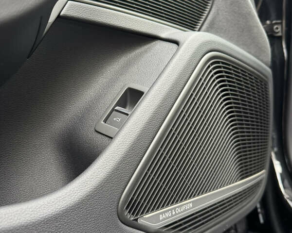 Черный Ауди РС5, объемом двигателя 2.89 л и пробегом 3 тыс. км за 111398 $, фото 26 на Automoto.ua