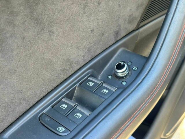 Черный Ауди РС5, объемом двигателя 2.9 л и пробегом 65 тыс. км за 61500 $, фото 8 на Automoto.ua