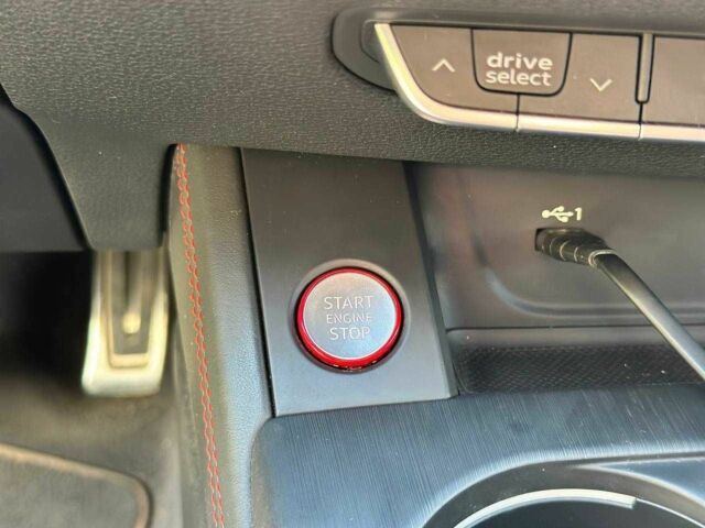 Черный Ауди РС5, объемом двигателя 2.9 л и пробегом 65 тыс. км за 61500 $, фото 18 на Automoto.ua