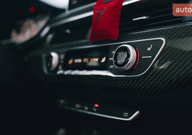 Ауди РС5, объемом двигателя 2.89 л и пробегом 46 тыс. км за 58000 $, фото 23 на Automoto.ua