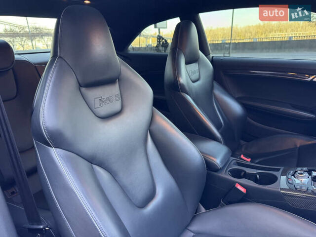 Сірий Ауді РС5, об'ємом двигуна 4.16 л та пробігом 67 тис. км за 34950 $, фото 9 на Automoto.ua