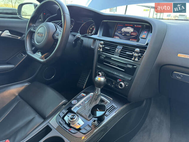 Сірий Ауді РС5, об'ємом двигуна 4.16 л та пробігом 67 тис. км за 34950 $, фото 8 на Automoto.ua