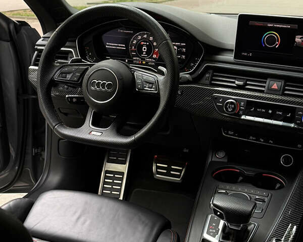 Сірий Ауді РС5, об'ємом двигуна 2.89 л та пробігом 45 тис. км за 60000 $, фото 18 на Automoto.ua