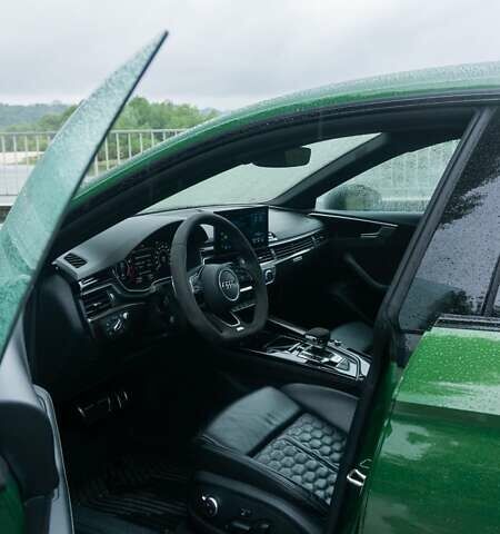 Зеленый Ауди РС5, объемом двигателя 2.89 л и пробегом 39 тыс. км за 70000 $, фото 5 на Automoto.ua