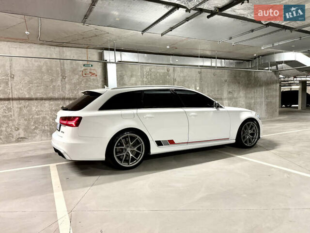Белый Ауди РС6, объемом двигателя 3.99 л и пробегом 120 тыс. км за 56000 $, фото 15 на Automoto.ua