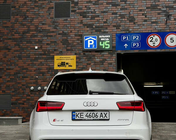 Белый Ауди РС6, объемом двигателя 3.99 л и пробегом 120 тыс. км за 56000 $, фото 43 на Automoto.ua