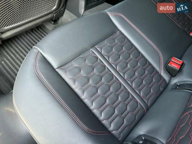 Черный Ауди РС6, объемом двигателя 4 л и пробегом 22 тыс. км за 139900 $, фото 83 на Automoto.ua