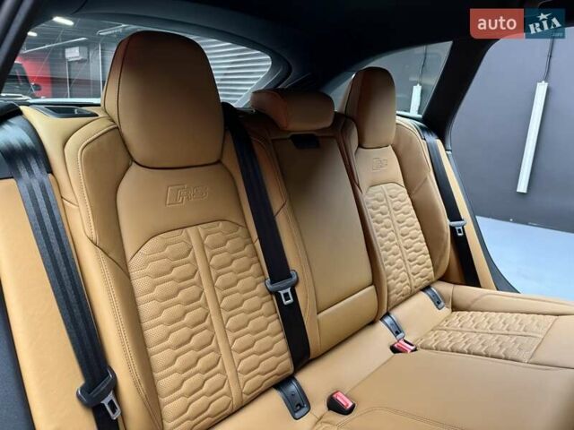 Черный Ауди РС6, объемом двигателя 4 л и пробегом 1 тыс. км за 157700 $, фото 55 на Automoto.ua