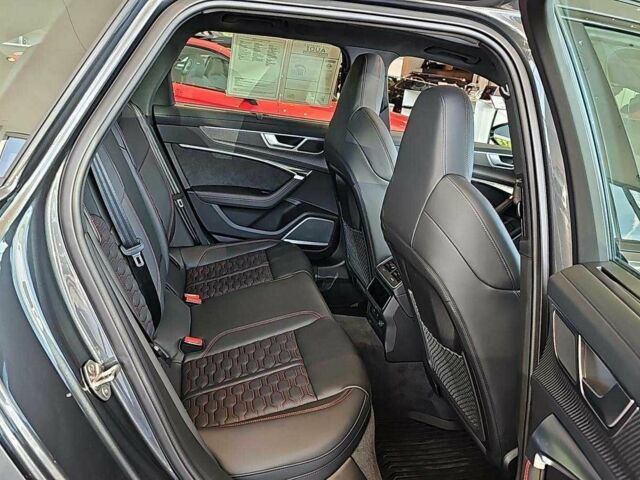 Серый Ауди РС6, объемом двигателя 4 л и пробегом 1 тыс. км за 87000 $, фото 8 на Automoto.ua