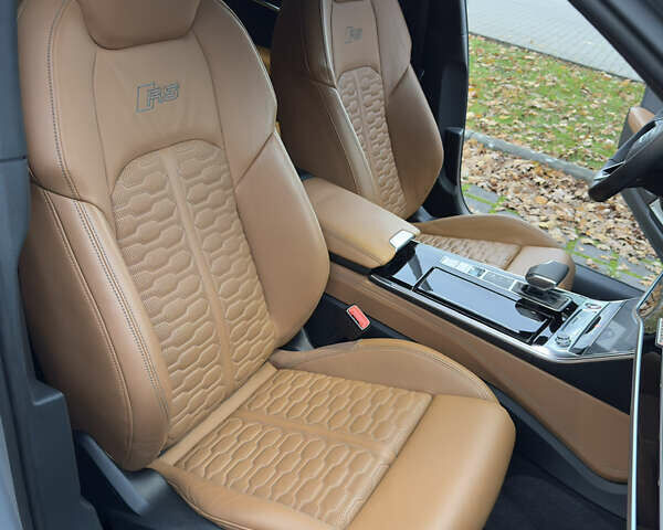 Серый Ауди РС6, объемом двигателя 4 л и пробегом 120 тыс. км за 99500 $, фото 30 на Automoto.ua