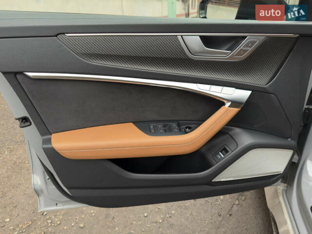 Серый Ауди РС6, объемом двигателя 4 л и пробегом 120 тыс. км за 99500 $, фото 66 на Automoto.ua