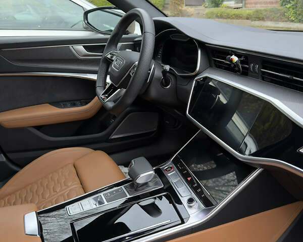 Серый Ауди РС6, объемом двигателя 4 л и пробегом 120 тыс. км за 99500 $, фото 35 на Automoto.ua