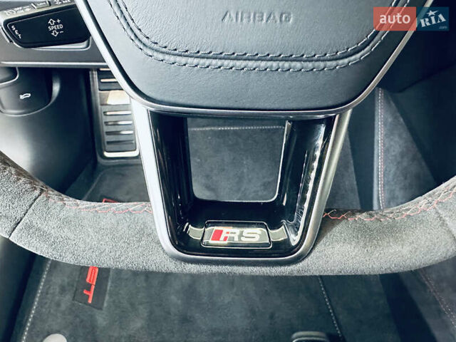 Серый Ауди РС6, объемом двигателя 4 л и пробегом 1 тыс. км за 290000 $, фото 34 на Automoto.ua