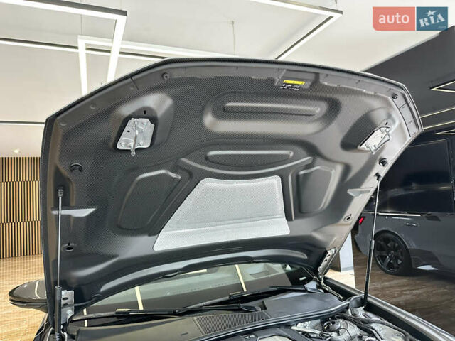 Серый Ауди РС6, объемом двигателя 4 л и пробегом 1 тыс. км за 290000 $, фото 78 на Automoto.ua