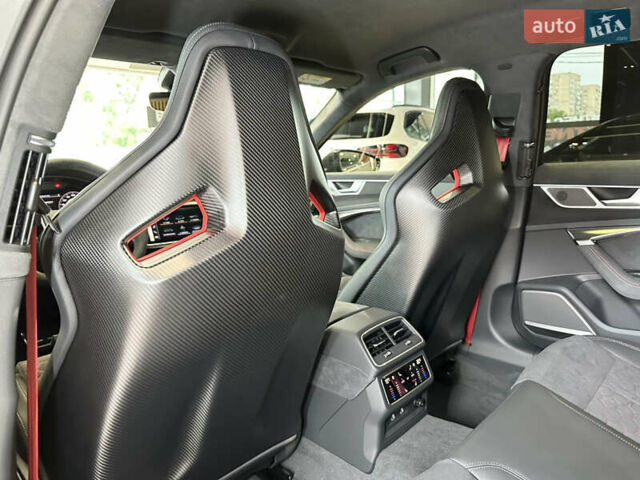 Серый Ауди РС6, объемом двигателя 4 л и пробегом 1 тыс. км за 290000 $, фото 52 на Automoto.ua