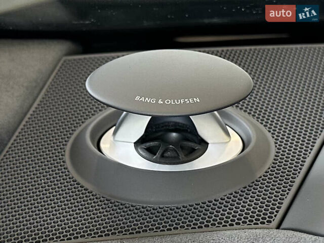 Серый Ауди РС6, объемом двигателя 4 л и пробегом 1 тыс. км за 290000 $, фото 32 на Automoto.ua