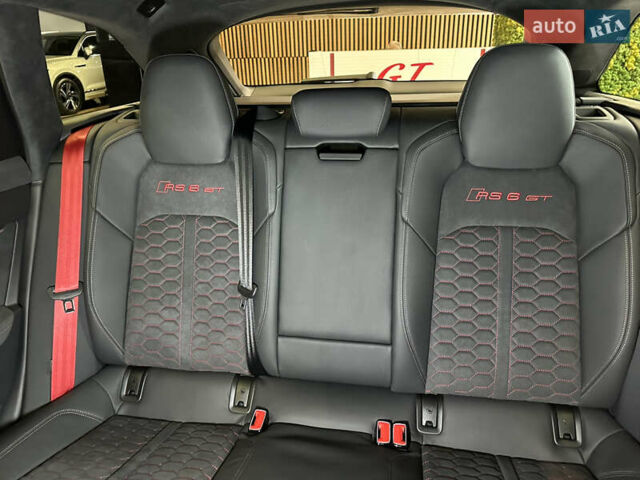 Серый Ауди РС6, объемом двигателя 4 л и пробегом 1 тыс. км за 290000 $, фото 57 на Automoto.ua