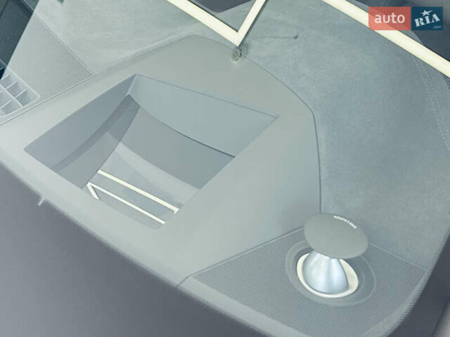 Серый Ауди РС6, объемом двигателя 4 л и пробегом 1 тыс. км за 290000 $, фото 21 на Automoto.ua