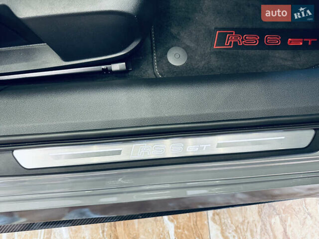 Серый Ауди РС6, объемом двигателя 4 л и пробегом 1 тыс. км за 290000 $, фото 75 на Automoto.ua
