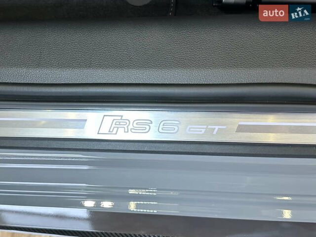 Серый Ауди РС6, объемом двигателя 4 л и пробегом 1 тыс. км за 290000 $, фото 46 на Automoto.ua