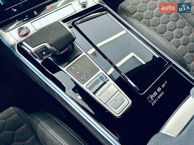 Серый Ауди РС6, объемом двигателя 4 л и пробегом 1 тыс. км за 290000 $, фото 44 на Automoto.ua