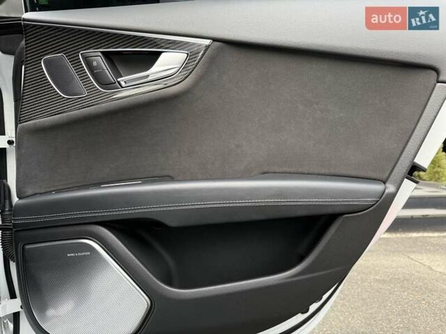 Белый Ауди РС7, объемом двигателя 3.99 л и пробегом 111 тыс. км за 52999 $, фото 24 на Automoto.ua