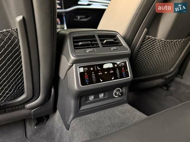 Черный Ауди РС7, объемом двигателя 4 л и пробегом 63 тыс. км за 112000 $, фото 43 на Automoto.ua