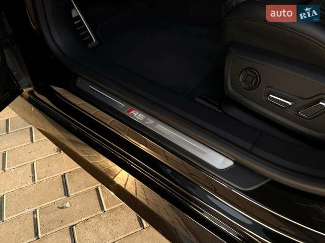 Черный Ауди РС7, объемом двигателя 4 л и пробегом 63 тыс. км за 112000 $, фото 26 на Automoto.ua