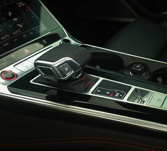 Чорний Ауді РС7, об'ємом двигуна 4 л та пробігом 38 тис. км за 134000 $, фото 19 на Automoto.ua