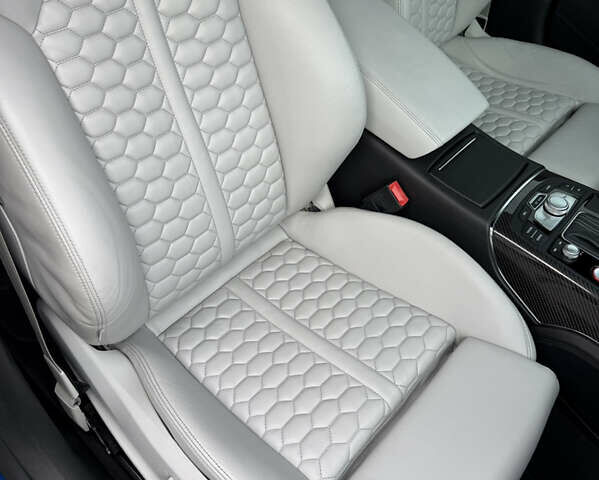 Ауди РС7, объемом двигателя 4 л и пробегом 134 тыс. км за 43900 $, фото 26 на Automoto.ua