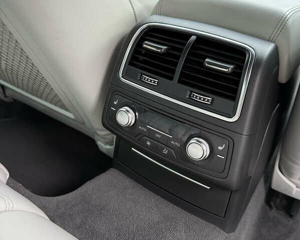 Ауди РС7, объемом двигателя 4 л и пробегом 134 тыс. км за 43900 $, фото 19 на Automoto.ua