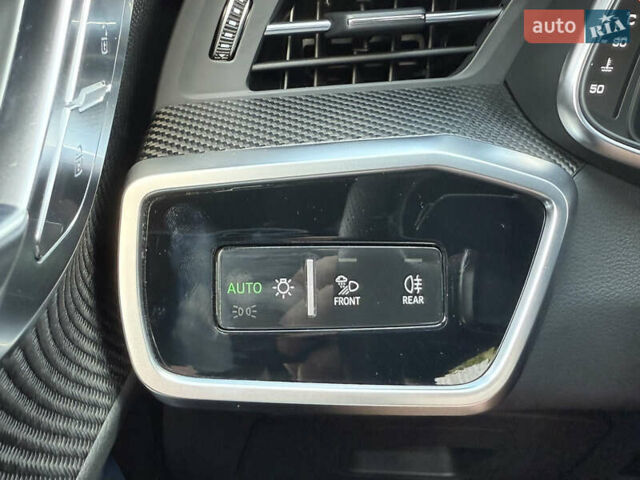 Сірий Ауді РС7, об'ємом двигуна 4 л та пробігом 25 тис. км за 115000 $, фото 81 на Automoto.ua