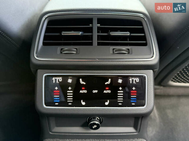 Сірий Ауді РС7, об'ємом двигуна 4 л та пробігом 25 тис. км за 115000 $, фото 65 на Automoto.ua