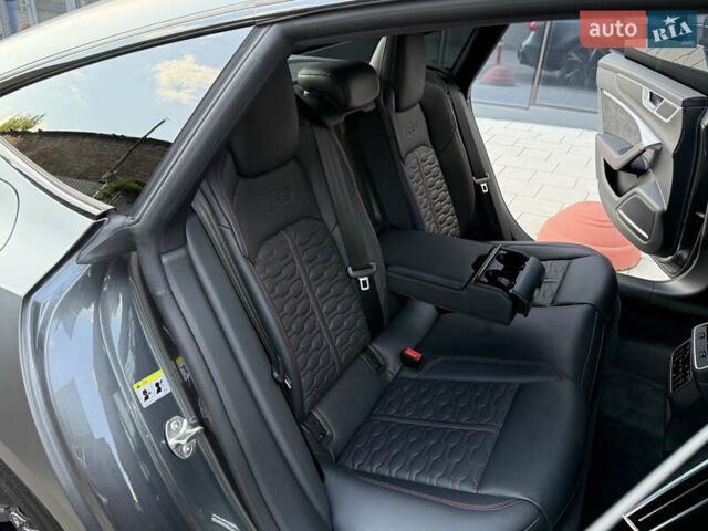 Сірий Ауді РС7, об'ємом двигуна 4 л та пробігом 25 тис. км за 115000 $, фото 54 на Automoto.ua
