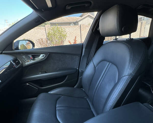 Синий Ауди РС7, объемом двигателя 3.99 л и пробегом 65 тыс. км за 58000 $, фото 19 на Automoto.ua