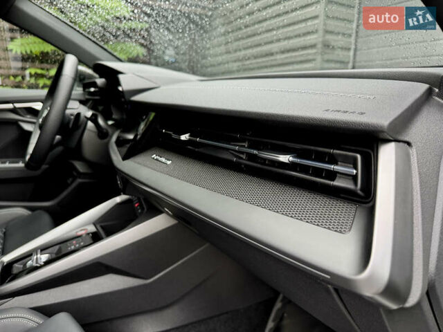Білий Ауді S3, об'ємом двигуна 1.98 л та пробігом 4 тис. км за 41900 $, фото 32 на Automoto.ua