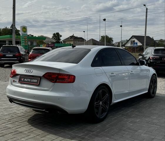 Белый Ауди С4, объемом двигателя 3 л и пробегом 185 тыс. км за 13700 $, фото 4 на Automoto.ua