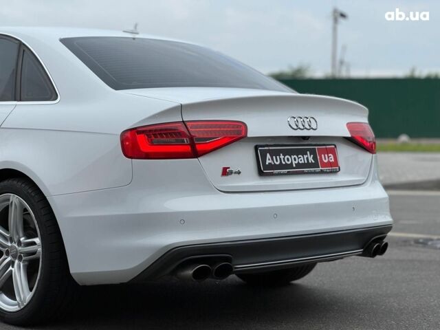 Белый Ауди С4, объемом двигателя 3 л и пробегом 179 тыс. км за 13990 $, фото 12 на Automoto.ua