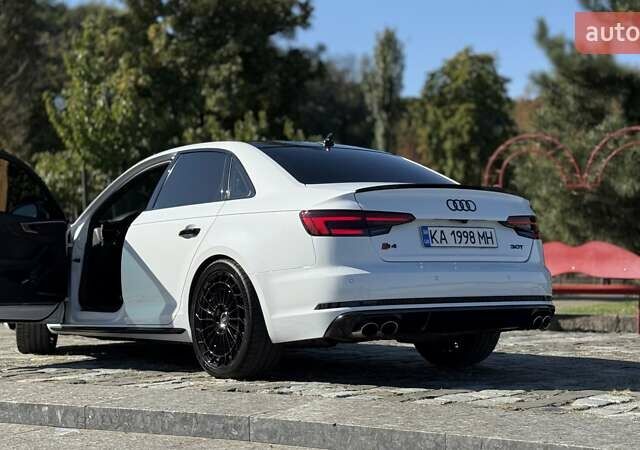Белый Ауди С4, объемом двигателя 3 л и пробегом 201 тыс. км за 31500 $, фото 16 на Automoto.ua