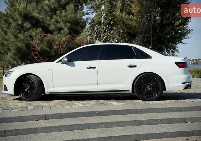 Белый Ауди С4, объемом двигателя 3 л и пробегом 201 тыс. км за 31500 $, фото 11 на Automoto.ua