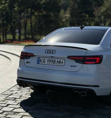 Белый Ауди С4, объемом двигателя 3 л и пробегом 201 тыс. км за 31500 $, фото 20 на Automoto.ua