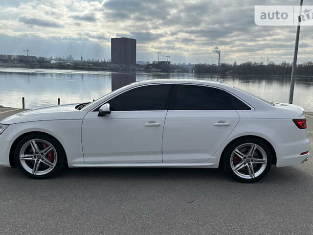 Білий Ауді S4, об'ємом двигуна 3 л та пробігом 94 тис. км за 35500 $, фото 6 на Automoto.ua