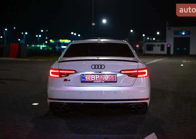 Белый Ауди С4, объемом двигателя 3 л и пробегом 75 тыс. км за 28900 $, фото 6 на Automoto.ua