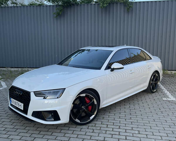 Білий Ауді S4, об'ємом двигуна 3 л та пробігом 76 тис. км за 35000 $, фото 1 на Automoto.ua