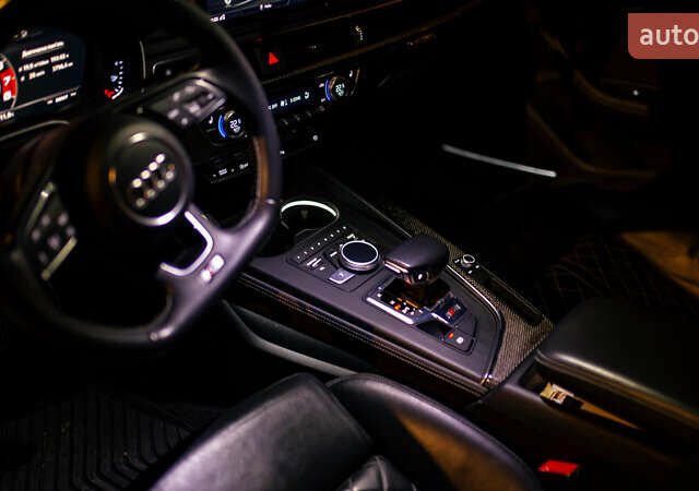 Белый Ауди С4, объемом двигателя 3 л и пробегом 75 тыс. км за 28900 $, фото 11 на Automoto.ua