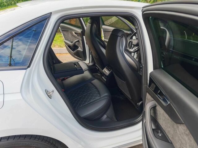 Ауди С4 2020 в Киеве на Automoto.ua Белый Ауди С4, объемом двигателя 3 л и пробегом 15 тыс. км за 40000 $, фото 9 на Automoto.ua