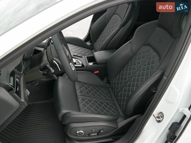 Білий Ауді С4, об'ємом двигуна 3 л та пробігом 18 тис. км за 40500 $, фото 21 на Automoto.ua