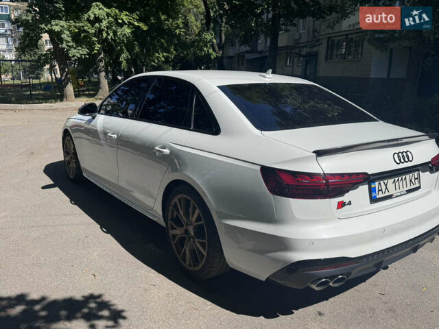Белый Ауди С4, объемом двигателя 3 л и пробегом 45 тыс. км за 39000 $, фото 9 на Automoto.ua