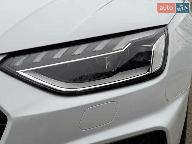 Белый Ауди С4, объемом двигателя 3 л и пробегом 27 тыс. км за 35000 $, фото 28 на Automoto.ua