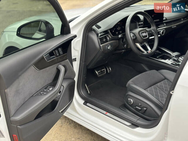 Белый Ауди С4, объемом двигателя 3 л и пробегом 27 тыс. км за 35000 $, фото 20 на Automoto.ua